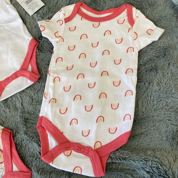 Baby Gear Three Piece Set 0-3m NWT - Picture 2 of 5